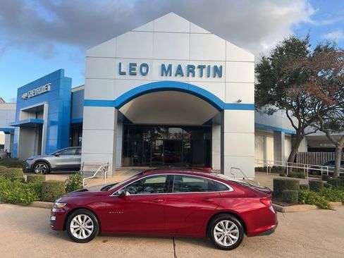 Used 2024 Chevrolet Malibu LT image 1