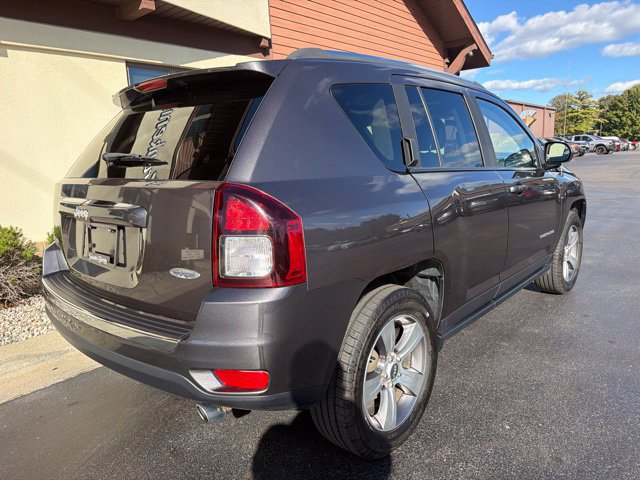 Used 2017 Jeep Compass High Altitude AWD/4WD image 9