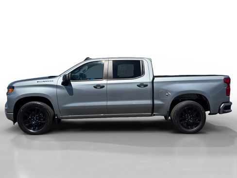 Used 2024 Chevrolet Silverado 1500 Custom RWD image 2