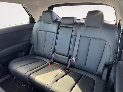 New 2025 Hyundai Ioniq 5 SEL image 13