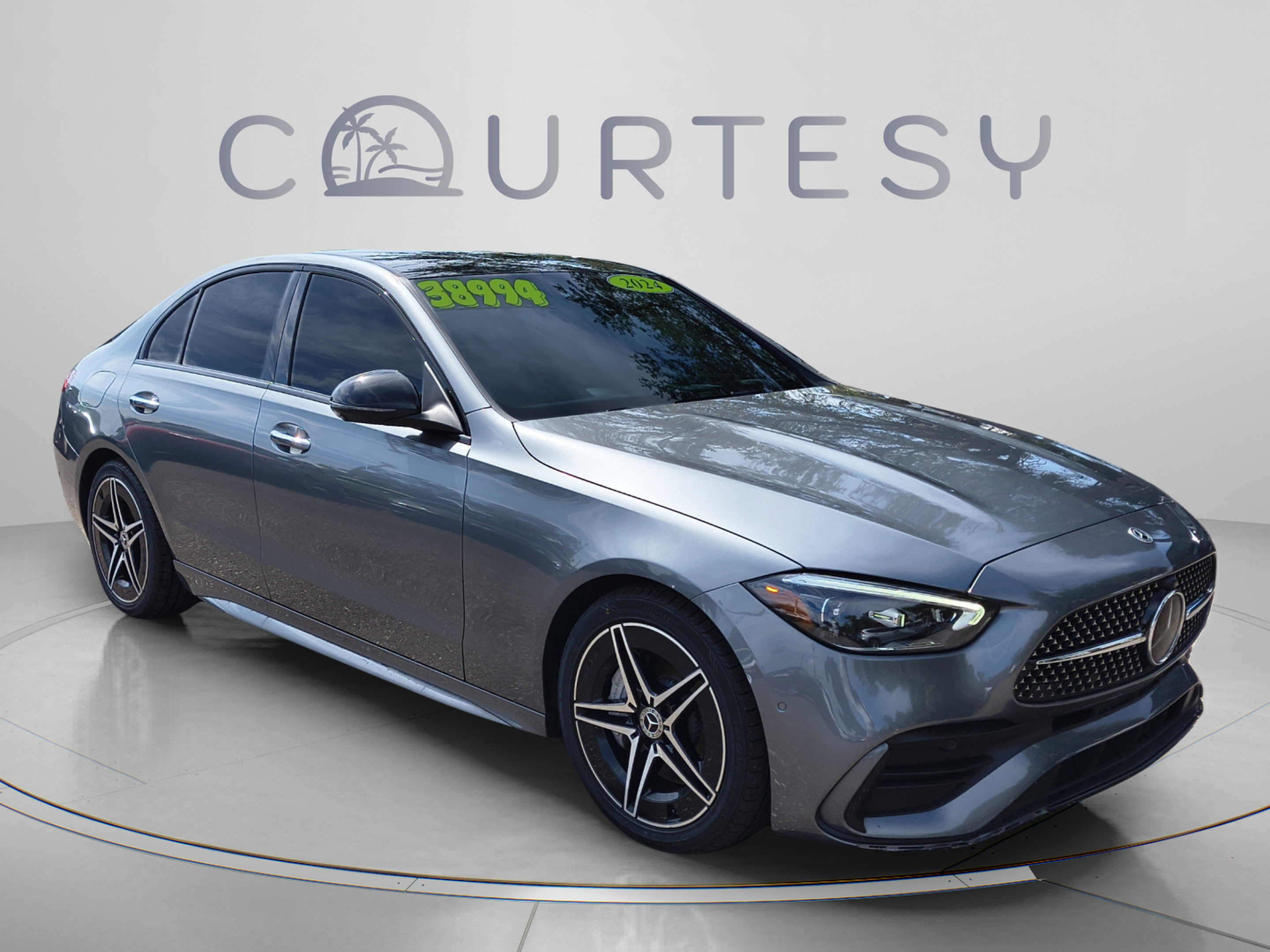 Used 2024 Mercedes-Benz C 300 4MATIC Sedan image 7