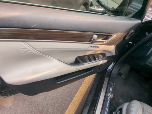 Used 2013 Lexus GS 350 w/ Luxury Pkg RWD image 8