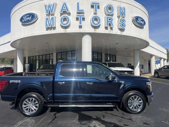 Used 2024 Ford F150 Lariat w/ Bed Utility Package AWD/4WD image 1