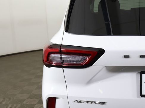 Used 2023 Ford Escape Active image 14