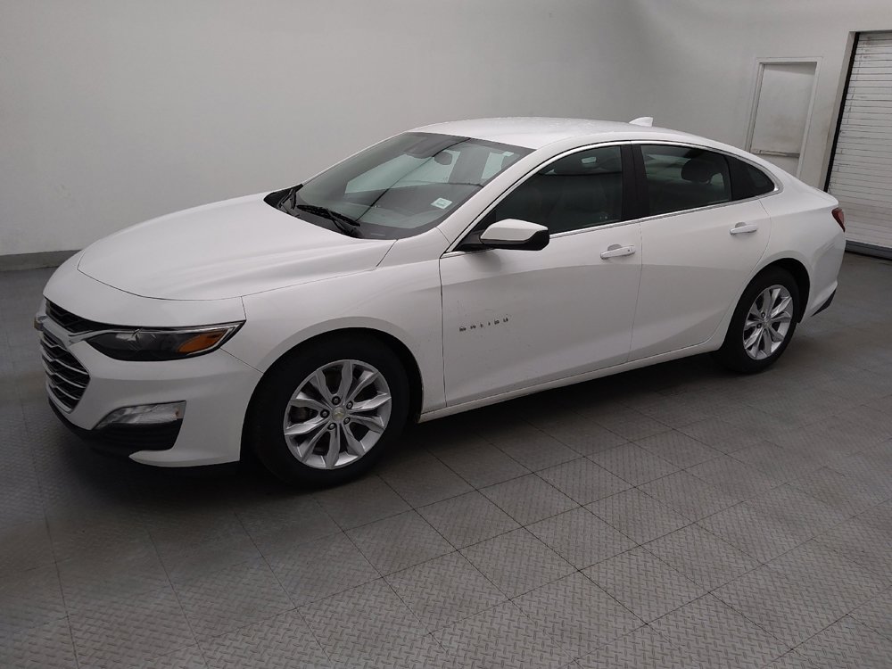 Used 2020 Chevrolet Malibu LT FWD image 2