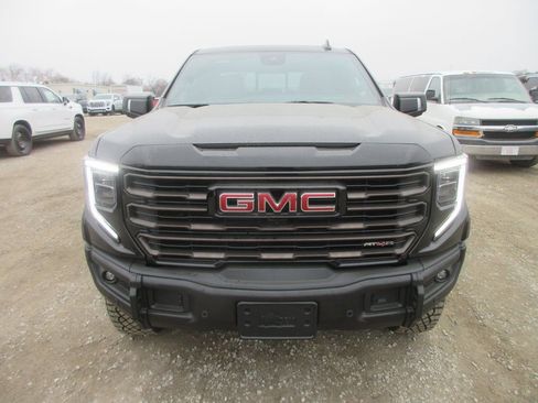 New 2026 GMC Sierra 1500 AT4X image 12