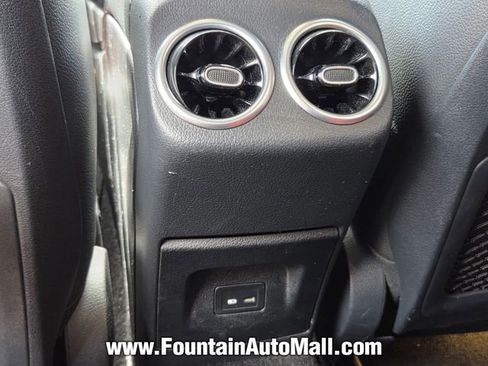 Used 2021 Mercedes-Benz CLA 250 4MATIC image 13
