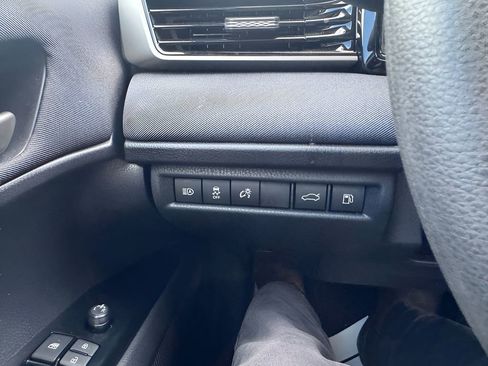Used 2026 Toyota Camry LE FWD image 12