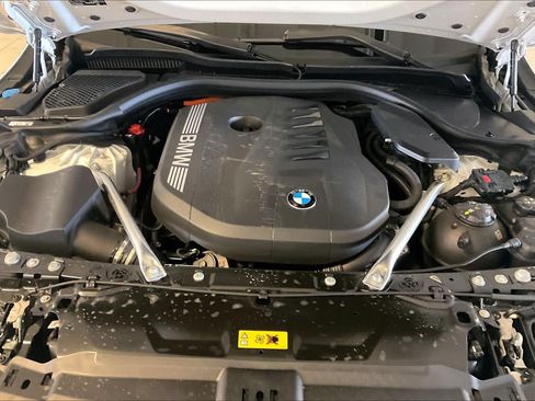 Certified 2026 BMW 550e xDrive w/ Executive Package AWD/4WD image 27