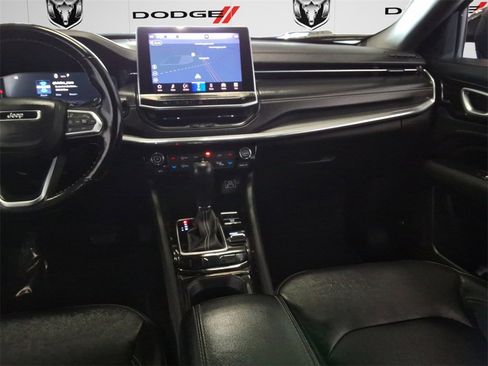 Certified 2022 Jeep Compass High Altitude image 11