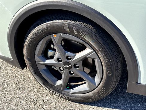 Used 2025 Kia K4 LXS image 26