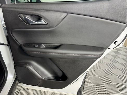 Used 2024 Chevrolet Blazer RS w/ Enhanced Convenience Package image 28