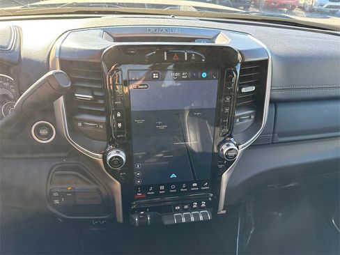 Used 2024 RAM 2500 Laramie image 20