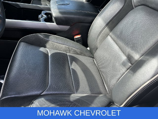 Used 2022 RAM 1500 Laramie w/ Sport Appearance Package AWD/4WD image 19