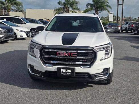 Used 2022 GMC Terrain AT4 w/ Tech Package AWD/4WD image 2