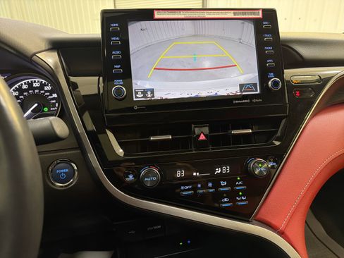 Used 2024 Toyota Camry XSE image 18