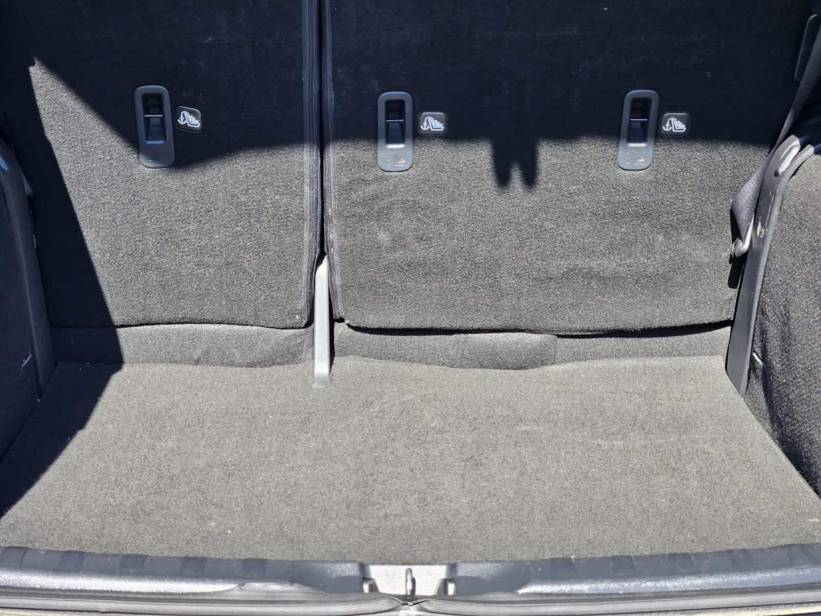 Used 2024 Nissan Kicks S FWD image 29