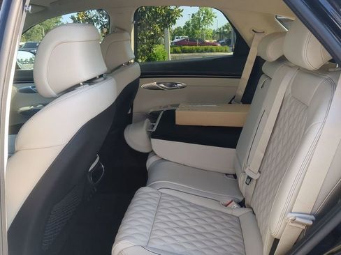 New 2025 Genesis GV70 3.5T Sport w/ Sport Advanced Package image 13