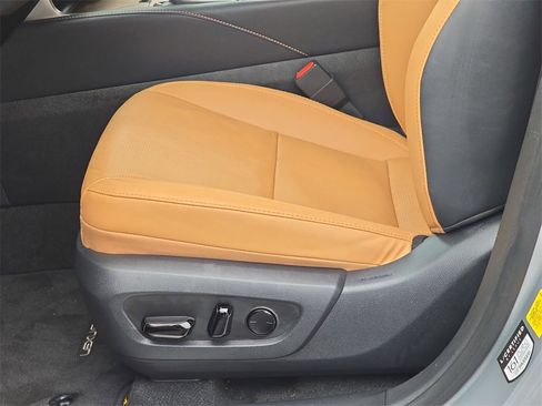 Certified 2024 Lexus RX 350 image 33