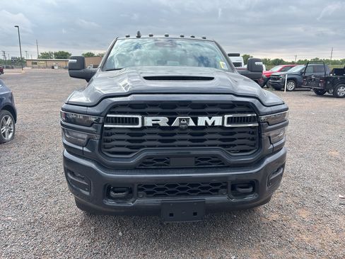 New 2026 RAM 2500 Big Horn AWD/4WD image 1