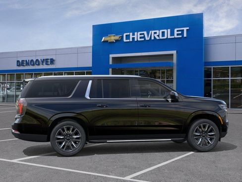 New 2026 Chevrolet Suburban LS w/ LS Custom Edition AWD/4WD image 5