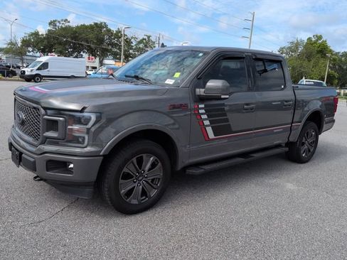 Used 2018 Ford F150 Lariat w/ Equipment Group 502A Luxury AWD/4WD image 8