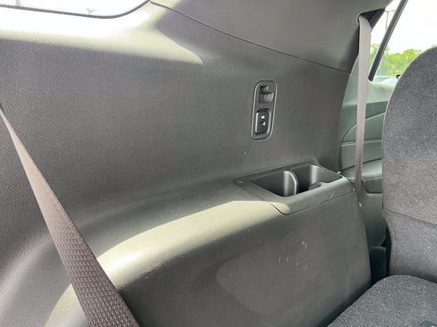 Used 2023 Chevrolet Traverse LT AWD/4WD image 7