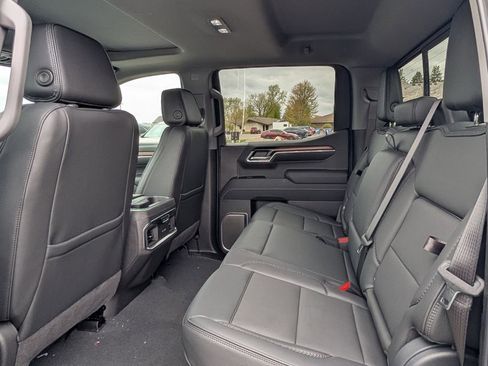 New 2026 GMC Sierra 1500 Denali w/ Denali Reserve Package AWD/4WD image 33