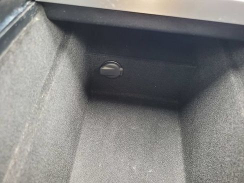 Used 2025 Tesla Model 3 RWD image 27