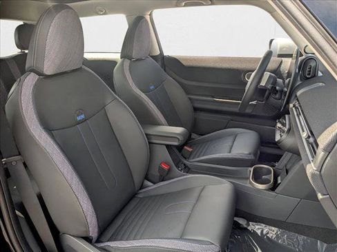 Certified 2025 MINI Cooper S image 18