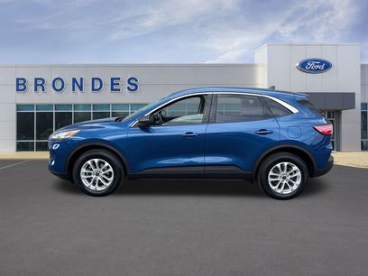 Used 2022 Ford Escape SE w/ Cold Weather Package