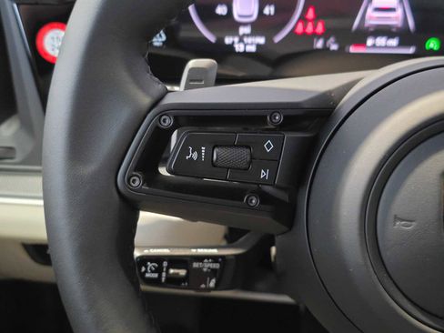 New 2026 Porsche Cayenne GTS AWD/4WD image 31