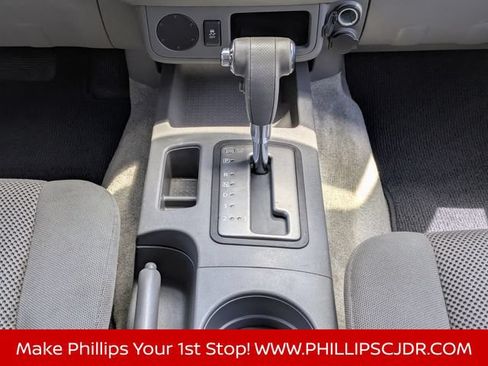 Used 2016 Nissan Frontier SV RWD image 18