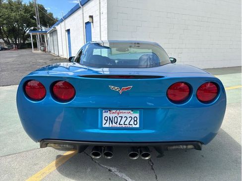 Used 2008 Chevrolet Corvette Coupe w/ Preferred Equipment Group RWD image 7