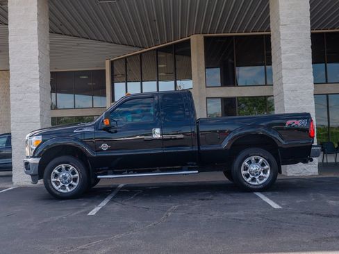 Used 2016 Ford F350 Lariat w/ Lariat Interior Package AWD/4WD image 5