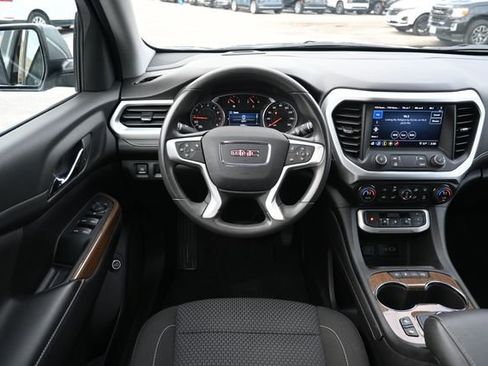 Used 2023 GMC Acadia SLE w/ Driver Convenience Package image 13