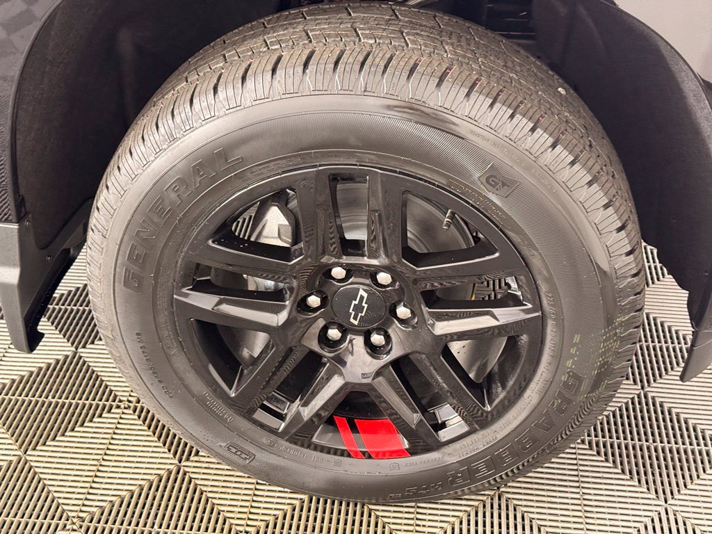 New 2026 Chevrolet Silverado 1500 RST w/ Redline Edition AWD/4WD image 16