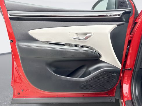 Used 2023 Hyundai Tucson Limited AWD/4WD image 9