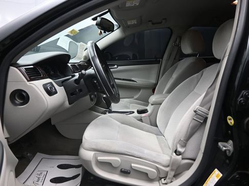 Used 2012 Chevrolet Impala LT FWD image 9