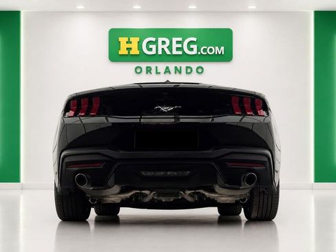 Used 2026 Ford Mustang Coupe RWD image 8