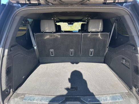 Used 2022 Cadillac Escalade ESV Sport w/ Touring Package image 40