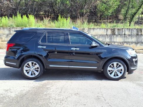 Certified 2019 Ford Explorer Limited w/ Class III Trailer Tow Package AWD/4WD image 2