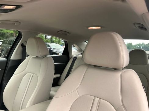 Used 2025 Hyundai Sonata SE FWD image 20