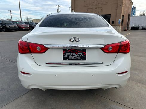 Used 2016 INFINITI Q50 Premium w/ Driver Assistance Package image 6