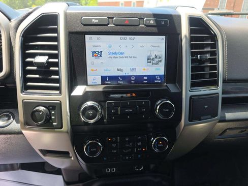 Used 2020 Ford F150 Lariat AWD/4WD image 6