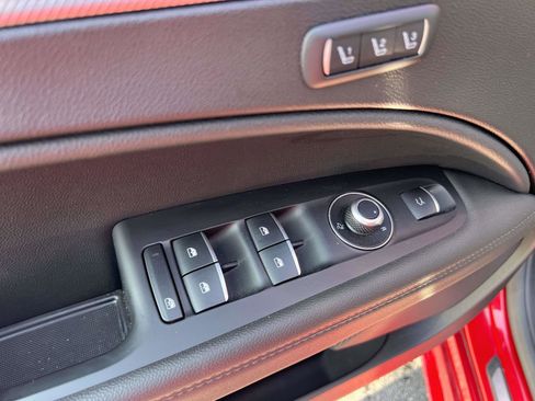 Used 2023 Alfa Romeo Stelvio Veloce image 18