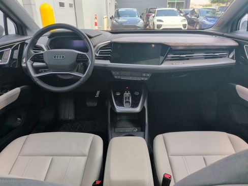 Certified 2024 Audi Q4 e-tron Prestige AWD/4WD image 31