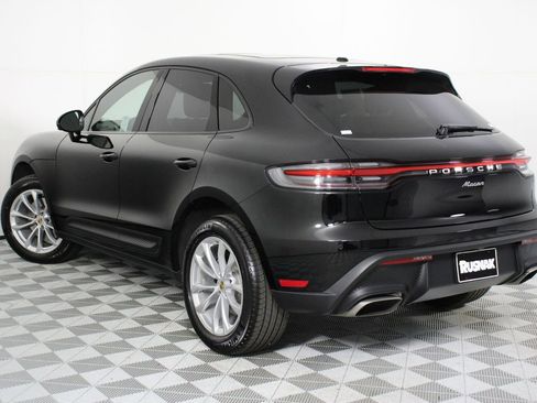 Certified 2026 Porsche Macan image 3
