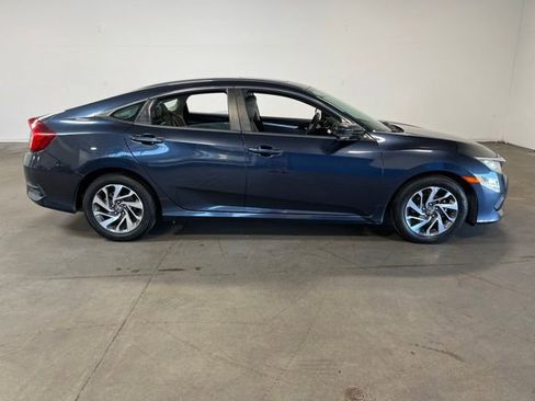 Used 2016 Honda Civic EX image 2