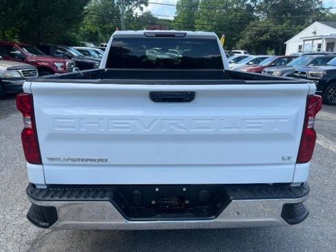 Used 2020 Chevrolet Silverado 1500 LT AWD/4WD image 23